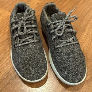 Allbirds Wool Runners - Size 9 - Gray - Gently Worn